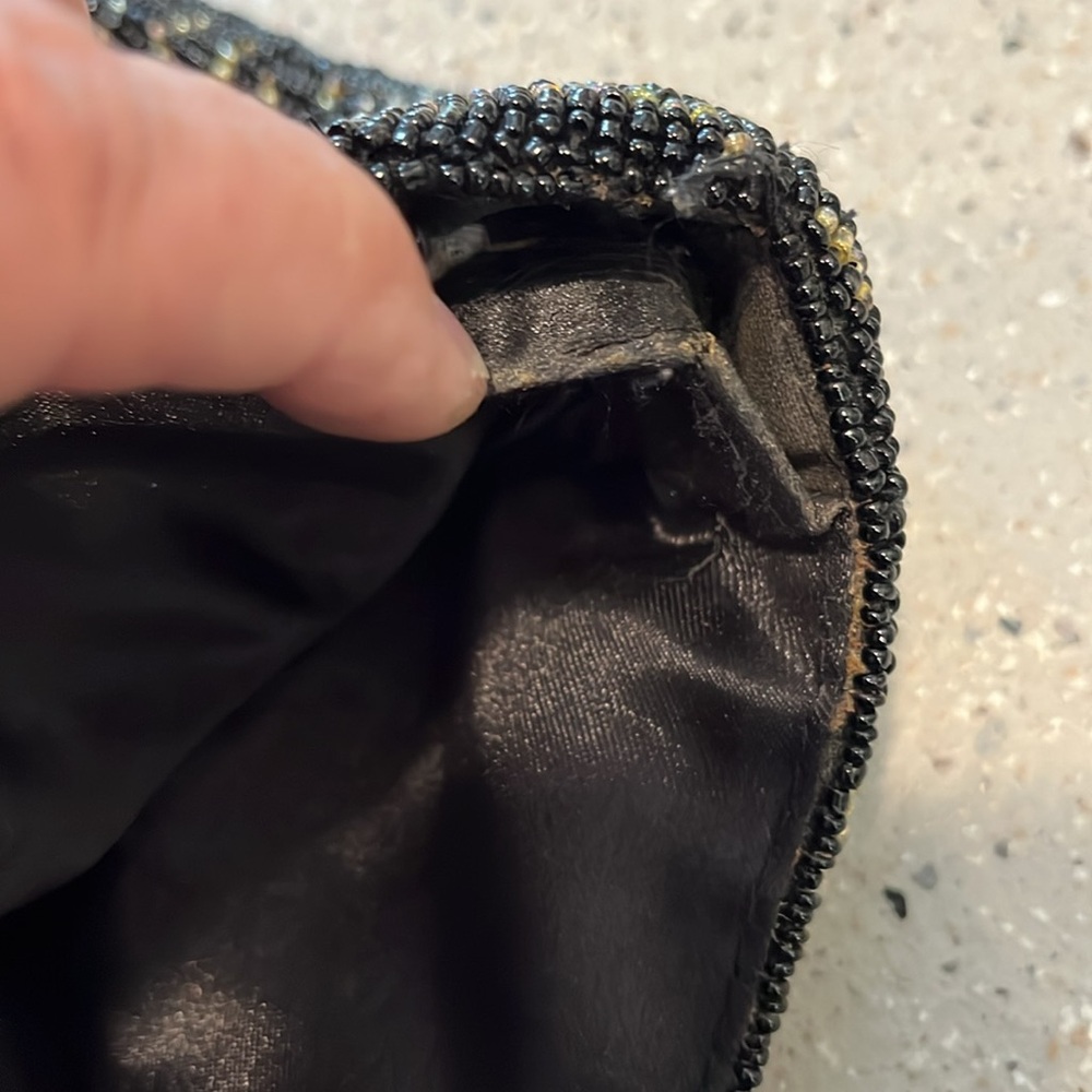 VINTAGE CHRISTIANA ANIMAL PRINT FULL BEADED SHOULDER BAG BLK GOLD TAN - Picture 11 of 12